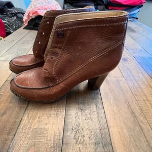 💗 Paul Smith Booties - Size 39